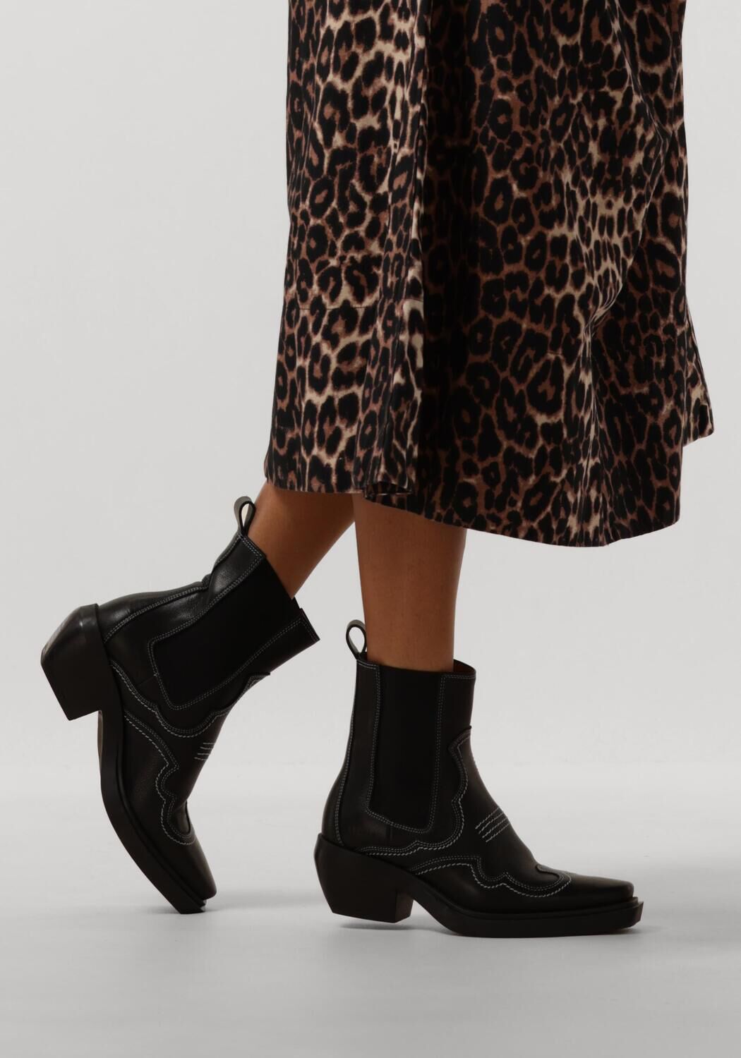 Schwarze COPENHAGEN STUDIOS Stiefeletten CPH232 - large