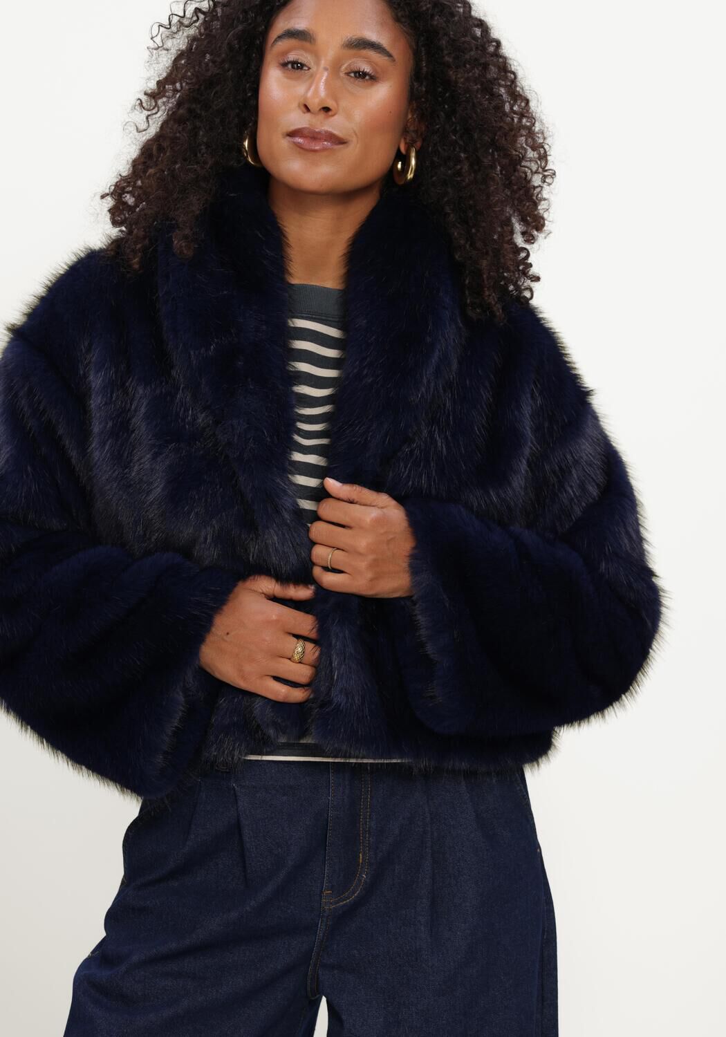 Dunkelblau STUDIO AMAYA Fake-Fur-Jack ZURI JACKET - BLUE - large