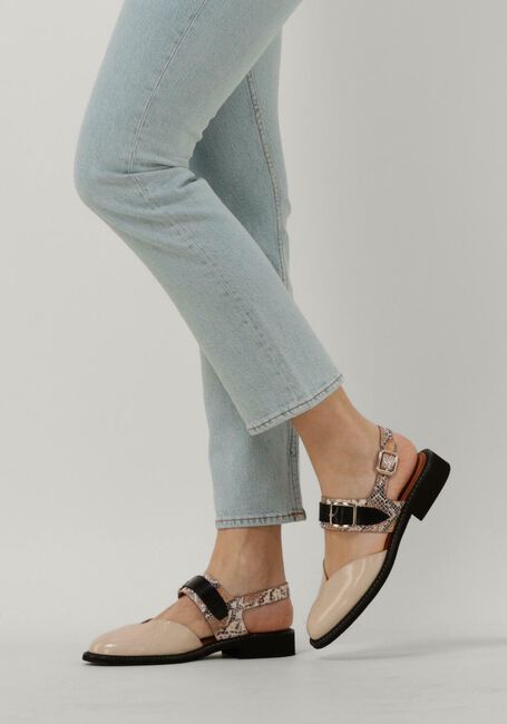 Cognacfarbene PERTINI Sandalen 30780 - large