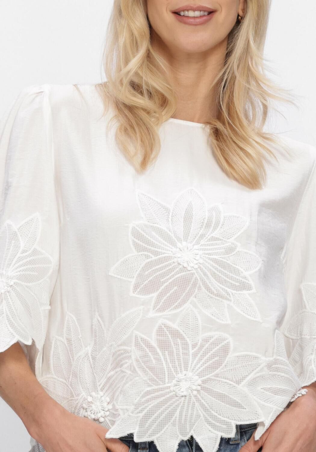 Wei&szlig;e Y.A.S. Tops & T-shirts YASMORI 2/4 TOP - large