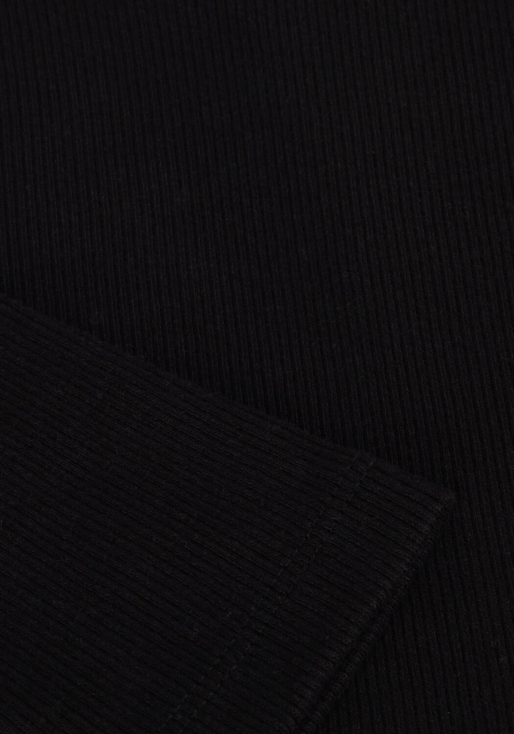 Schwarze RETOUR Tops & T-shirts STACI - large