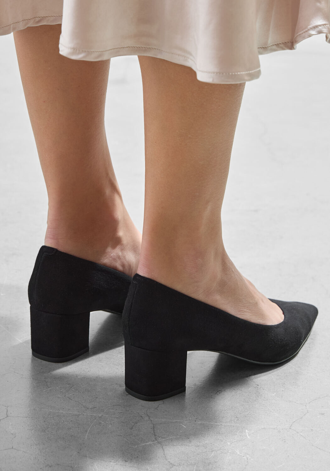 Schwarze UNISA Pumps JASUL - large