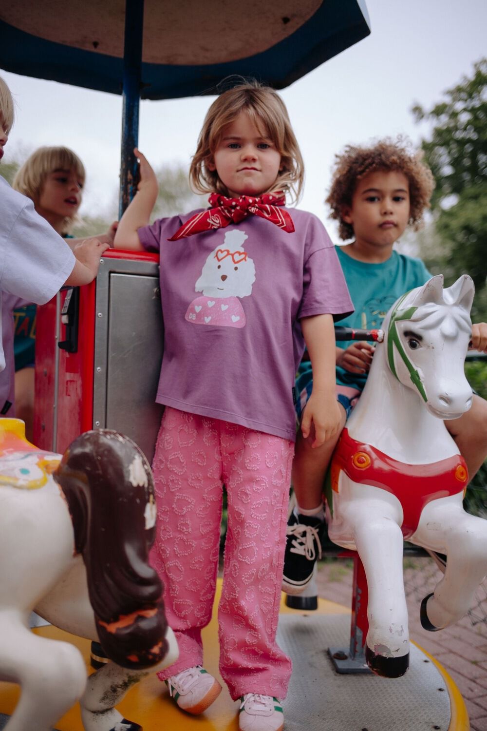 Fuchsie DAILY BRAT T-shirt KITTY KAT T-SHIRT - large