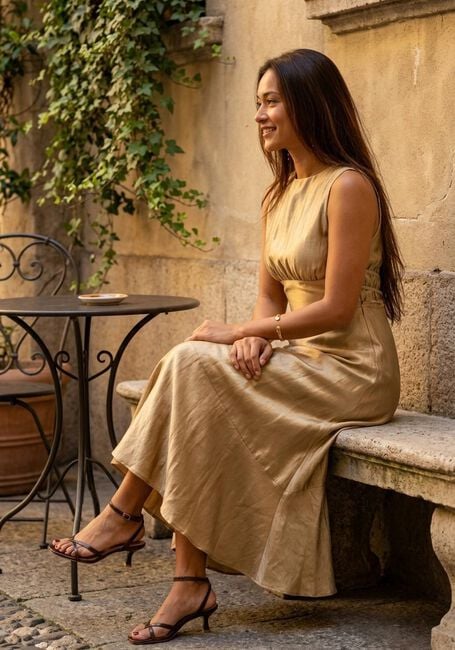 Goldfarbene AAIKO Midikleid MICHELLE VIS 512 - large