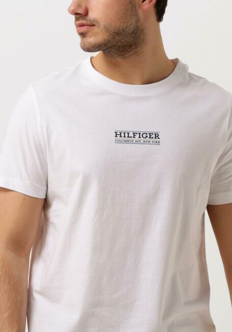 Weiße TOMMY HILFIGER T-shirt SMALL HILFIGER TEE - large