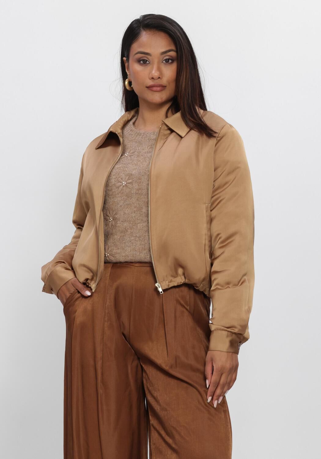 Beige NUKUS Jacken DOREEN BOMBER - large