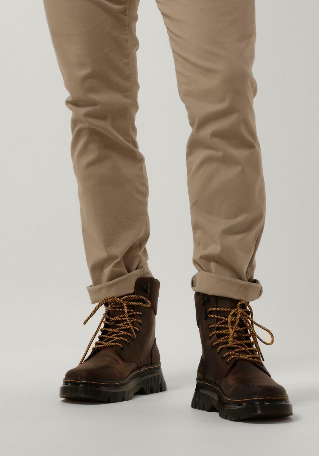 Braune DR MARTENS Schn&uuml;rboots TARIK - large