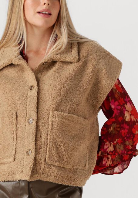 Camelfarbene YDENCE Gilet GILET REJOU - large