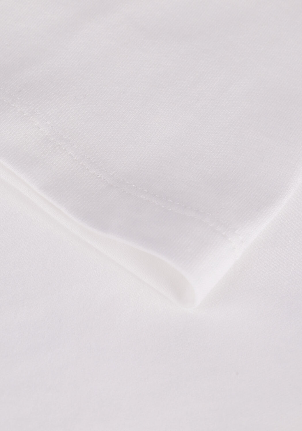 Wei&szlig;e DRYKORN T-shirt NIAMI - large