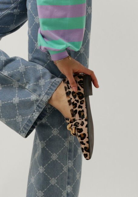 Braune NOTRE-V Loafer 4638 - large