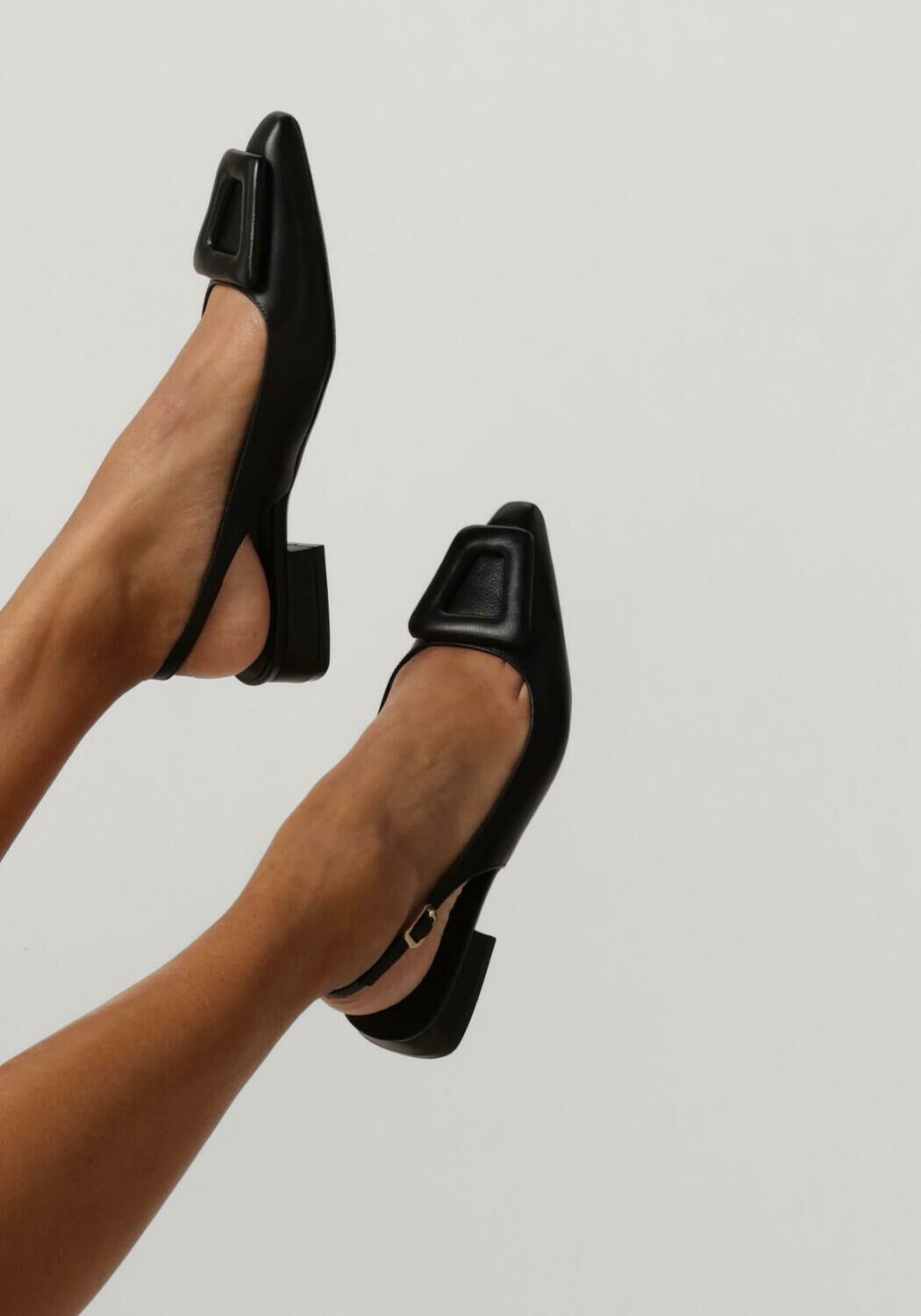 Schwarze LODI Slingbacks BRO4883 - large