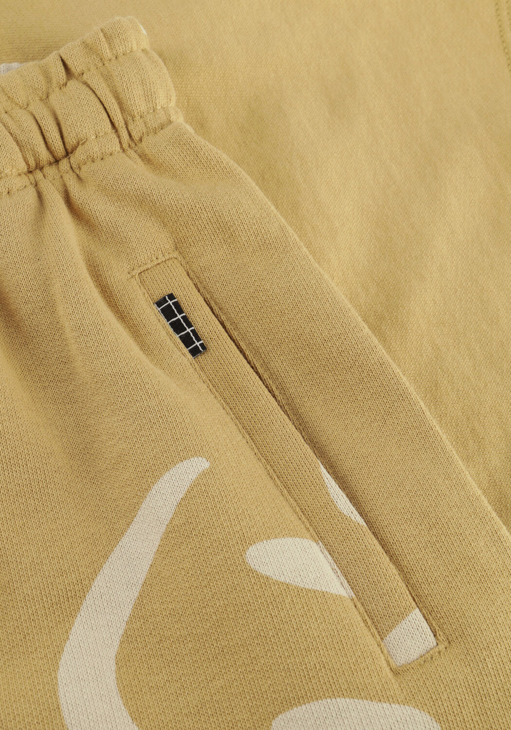 Sand MOLO Kurze Hose AMIL - large