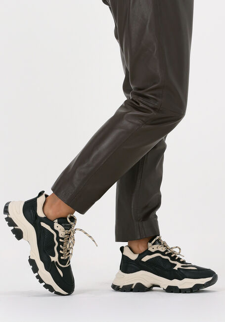 Schwarze BRONX Sneaker Low TAYKE-OVER 66366 - large