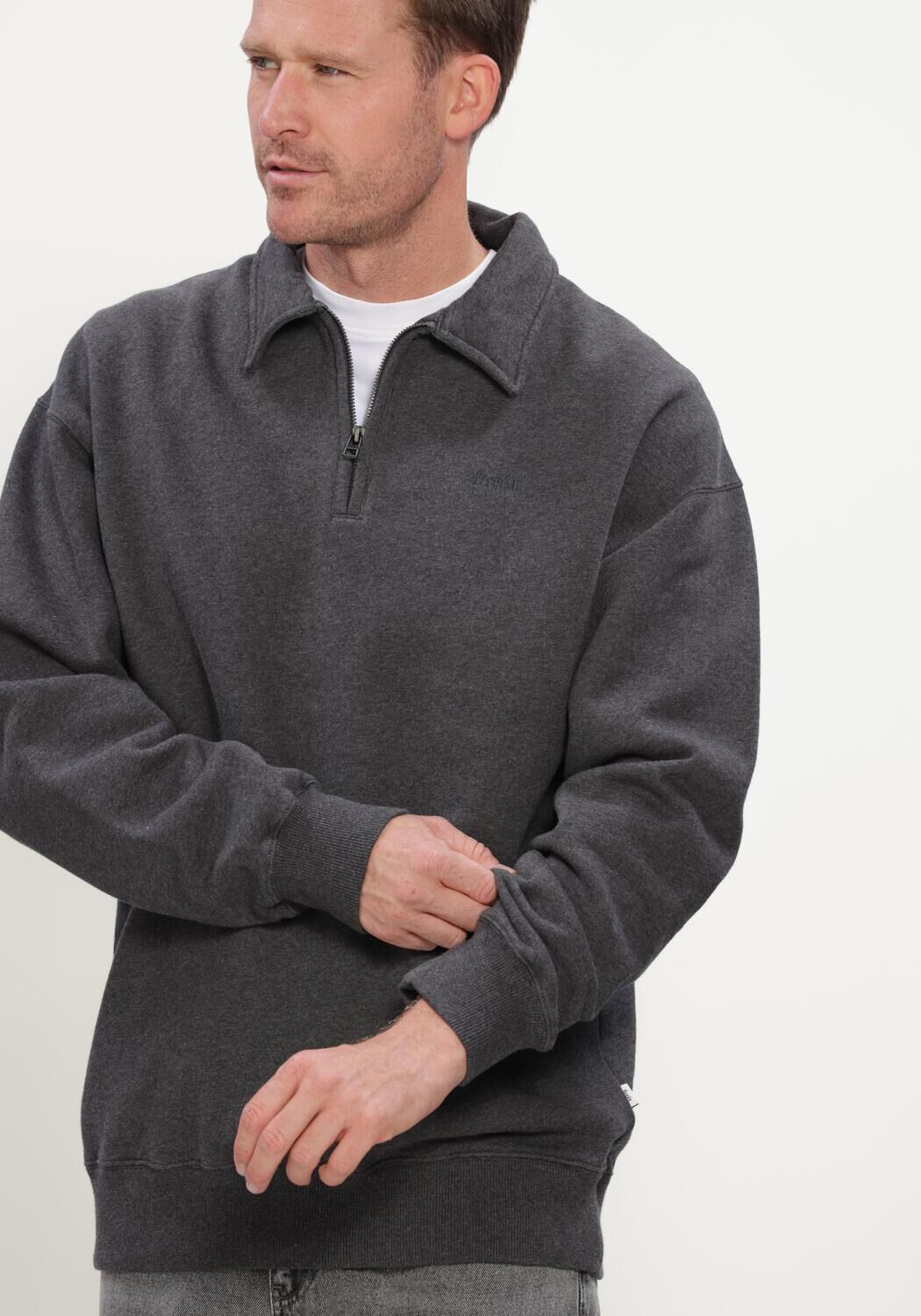 Graue FOR&Eacute;T Pullover HOOK HALF ZIP - large