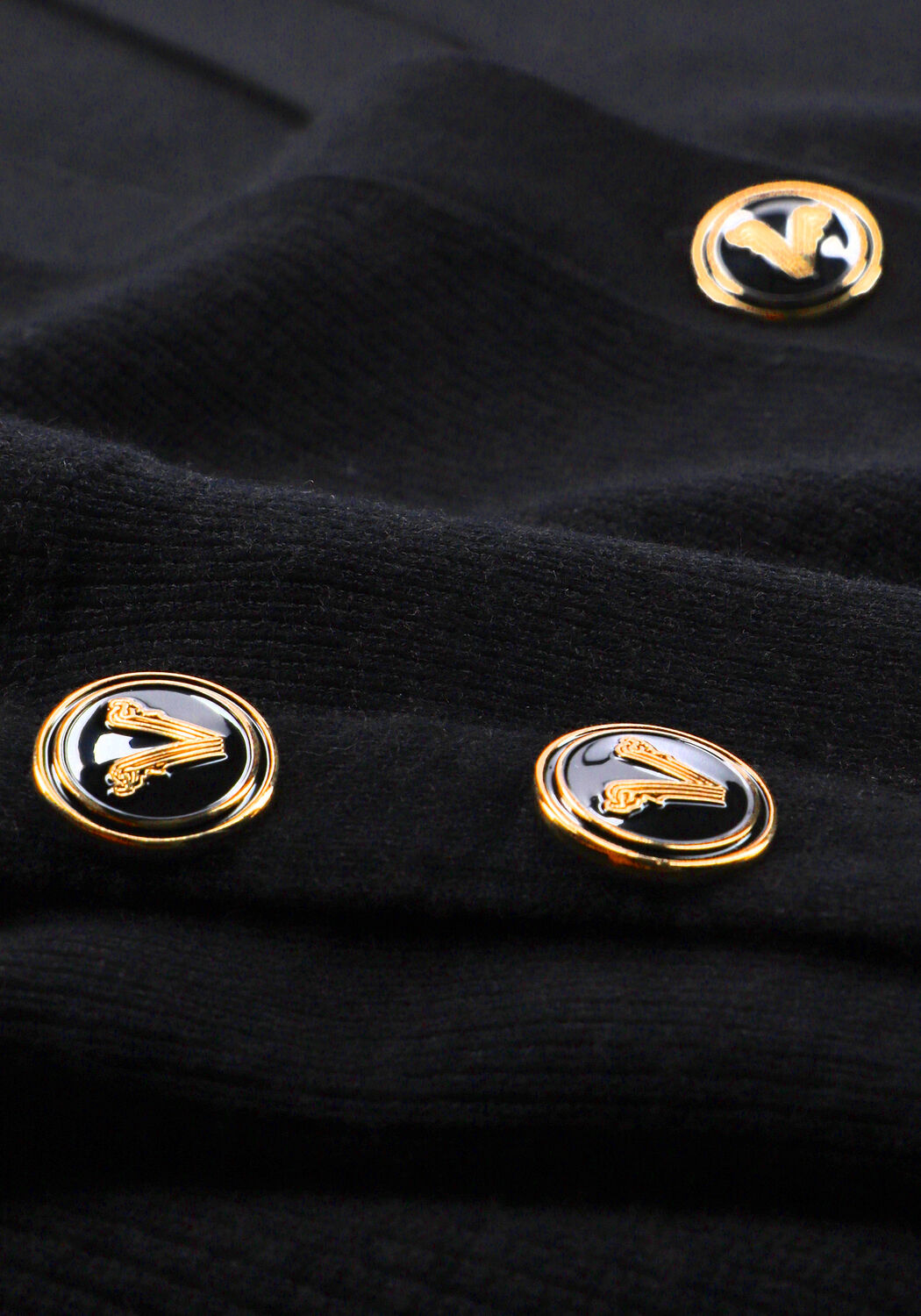 Schwarze JOSH V Strickjacke SUZE - large