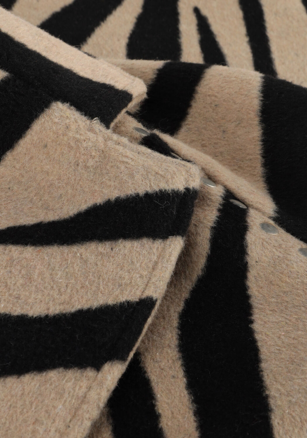 Camelfarbene GOOSECRAFT M&auml;ntel GC LOTTA ZEBRA COAT - large