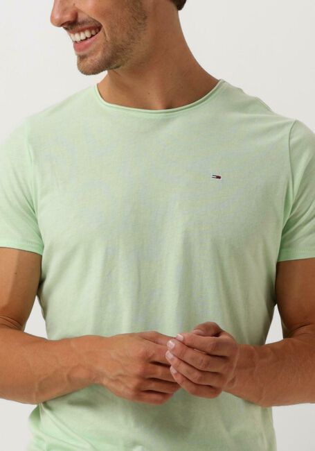 Grüne TOMMY JEANS T-shirt TJM XSLIM JASPE C NECK - large