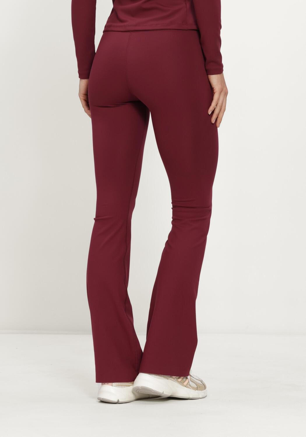 Bordeaux AIM'N Schlaghose SENSE FLARE TIGHTS - large