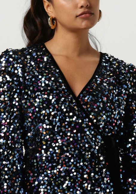 Schwarze Y.A.S. Bluse YASKILLO SEQUIN LS WRAP TOP - large