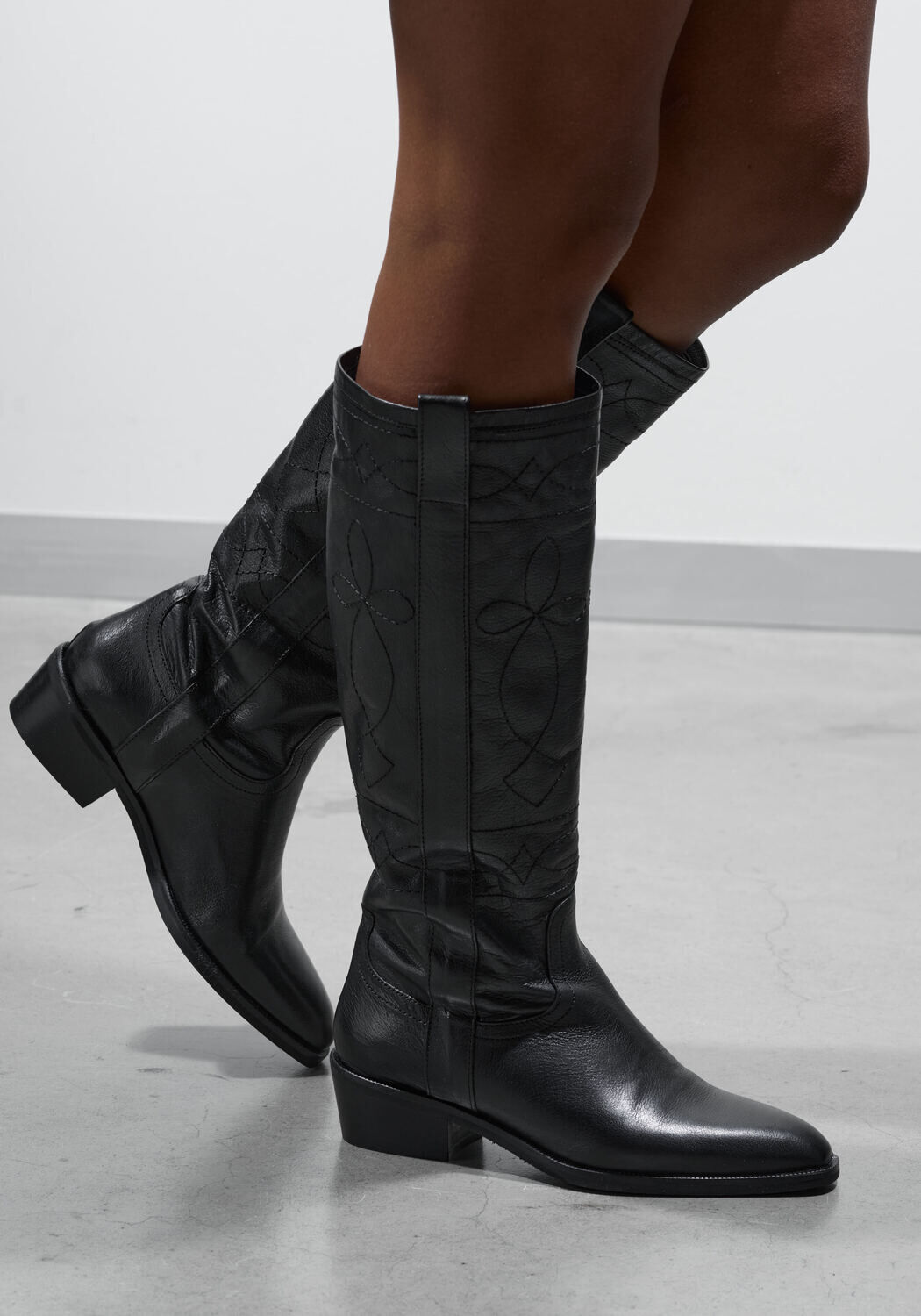 Schwarze LINA LOCCHI Hohe Stiefel AT40 - medium