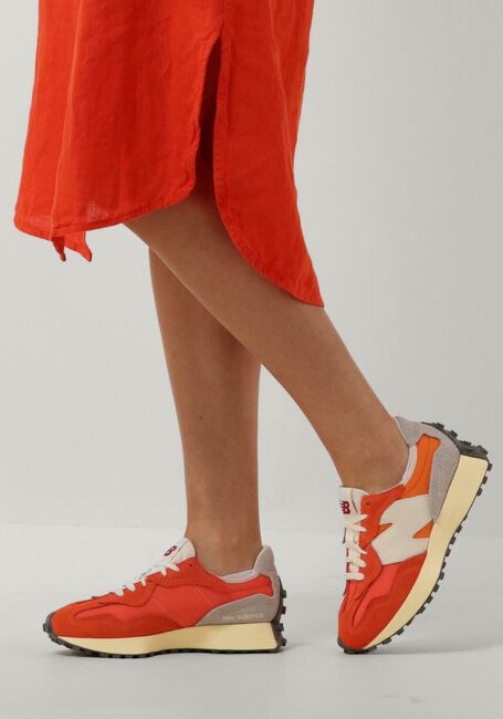 Orangene NEW BALANCE Sneaker Low U327 D - large