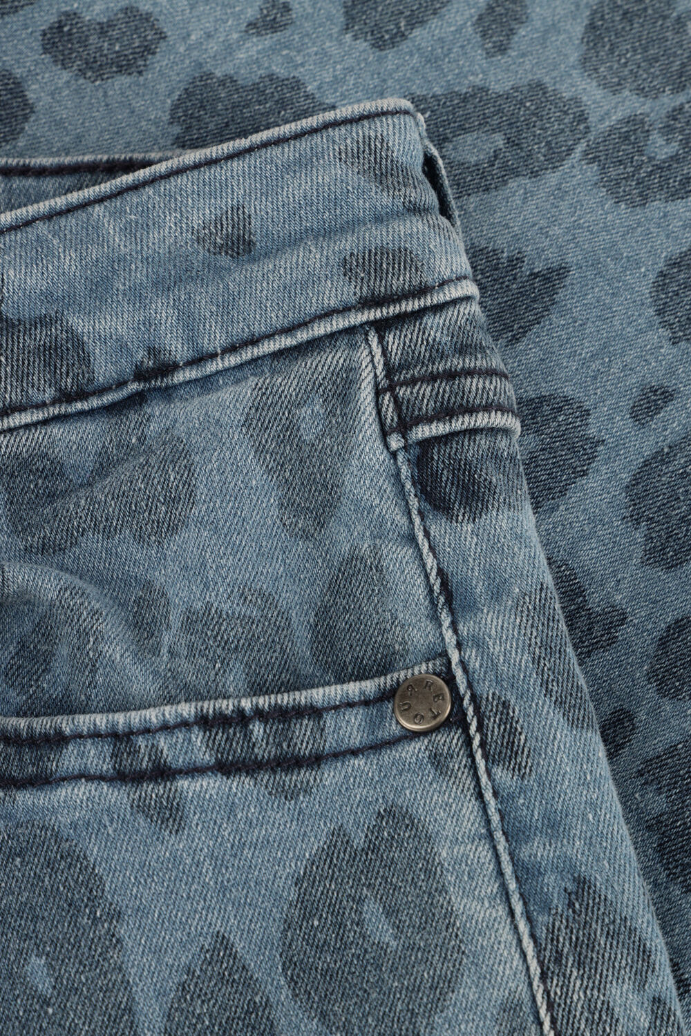 Blaue RETOUR Wide jeans MENDY - large