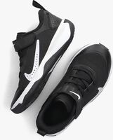 Schwarze NIKE Sneaker low OMNI MULTI-COURT (PS) - medium