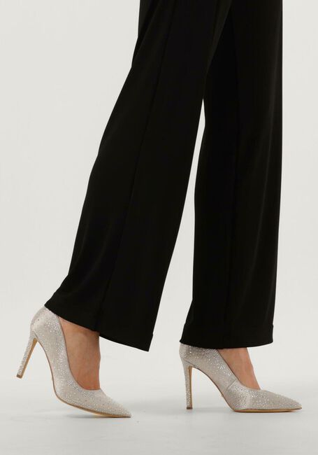 Silberne GUESS Pumps SILKS - large