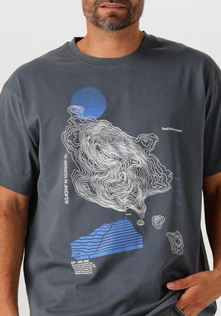 Blaue PEAK PERFORMANCE T-shirt M GRAPHIC TEE - large