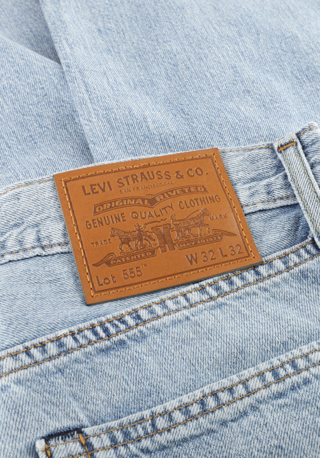 Hellblau LEVI'S Straight leg jeans 555 RELAXED STRAIGHT - large