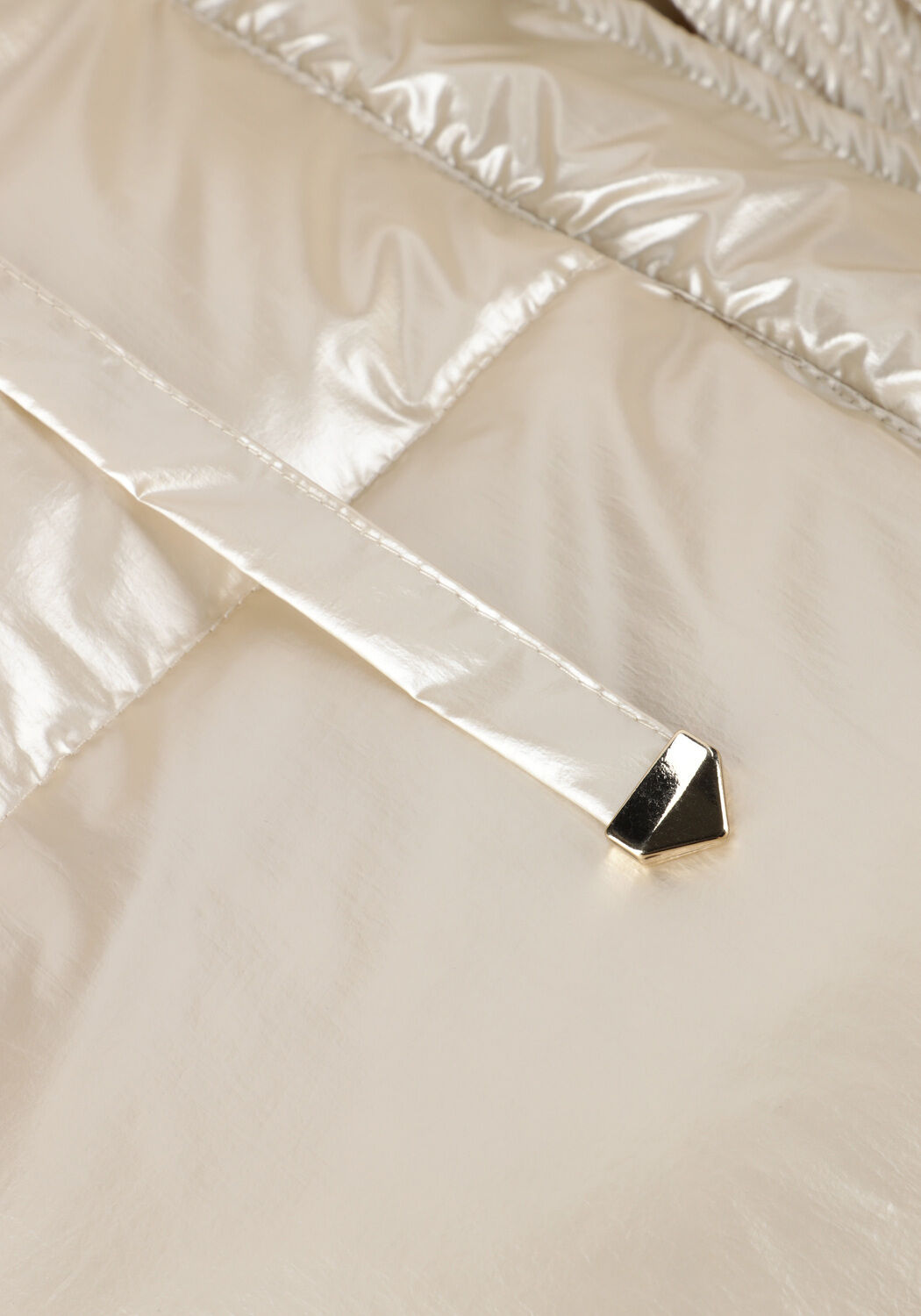 Goldfarbene NUKUS Wattierte Jack TESSIE COAT METALLIC - large