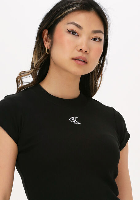 Schwarze CALVIN KLEIN T-shirt CK RIB CROPPED SLIM TEE - large