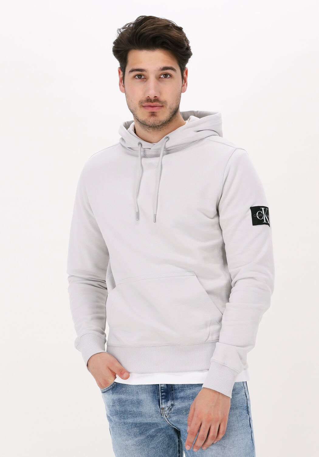 Graue CALVIN KLEIN Sweatshirt MONOGRAM SLEEVE BADGE HOODIE Omoda