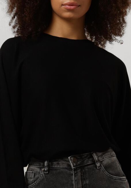 Schwarze MINUS Pullover DANA BAT SLEEVE KNIT PULLOVER - large