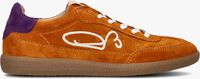 Orangene FRED DE LA BRETONIERE Sneaker low PEARL SIGN - medium