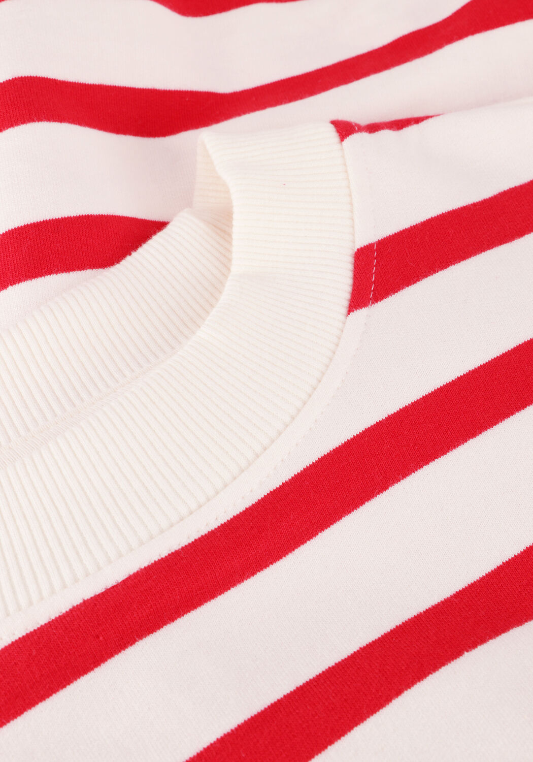 Rote MINUS Pullover ESTELLA SWEAT - large