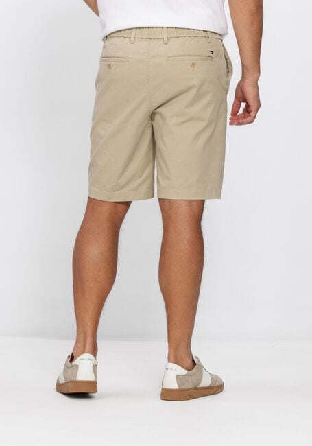 Sand TOMMY HILFIGER Kurze Hose HALF EWB HARLEM SHORT CHINO - large