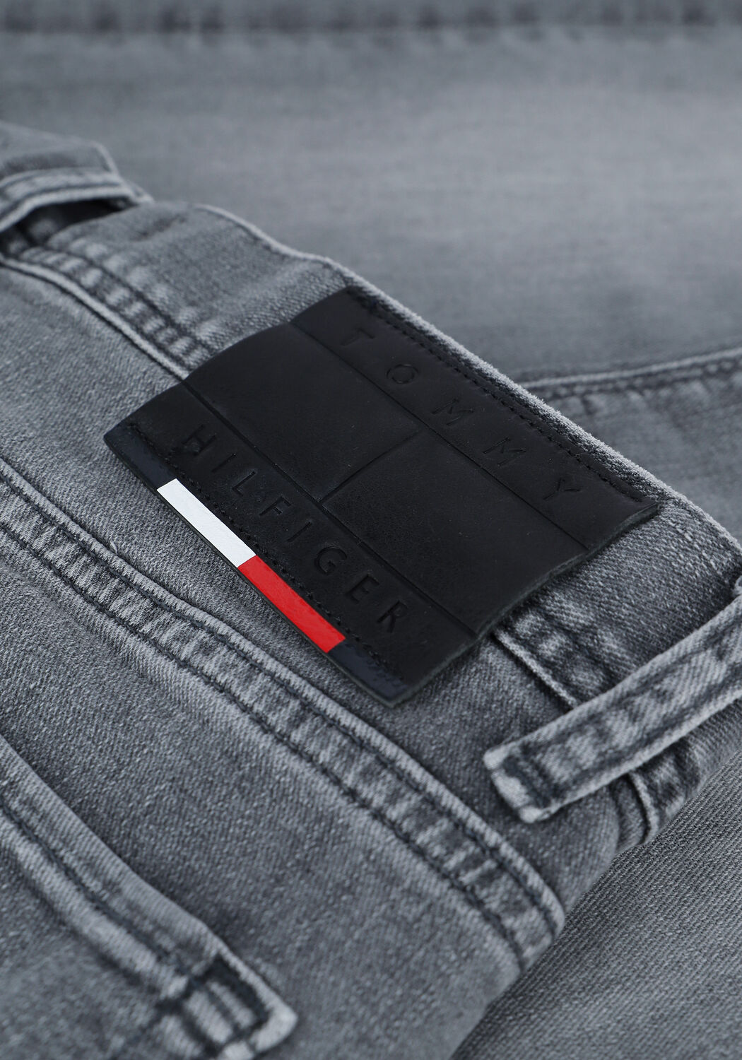 Graue TOMMY HILFIGER Slim fit jeans SLIM BLEECKER SSTR DAWN GREY - large