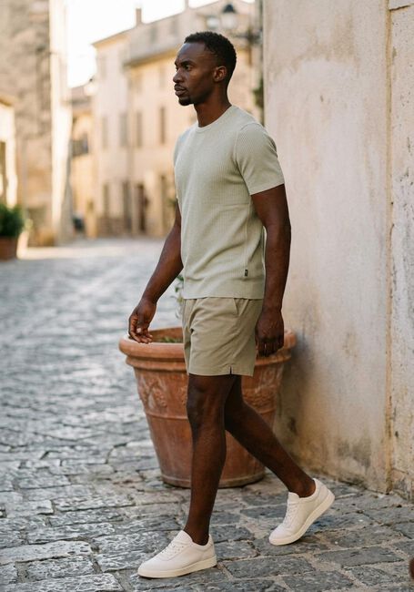 Olive PLAIN Kurze Hose TURIPL SHORTS - large