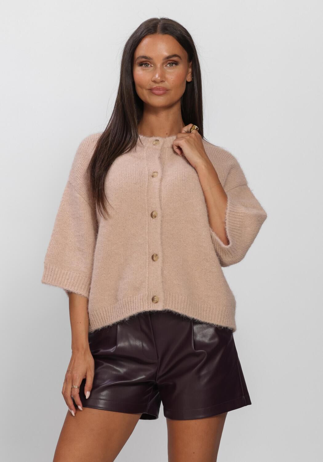 Beige EDITED Top OLINE KNIT T-SHIRT - large