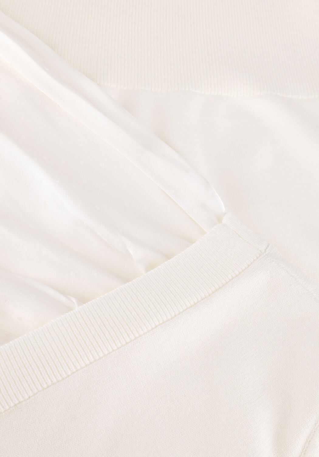 Creme TWINSET MILANO Tops & T-shirts 15368688-CPC - large