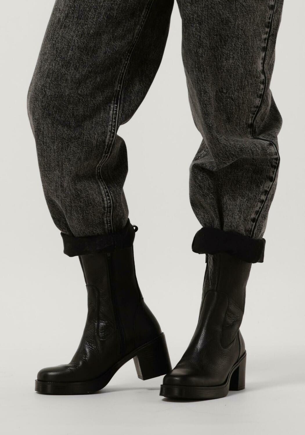 Schwarze TANGO Stiefeletten NAYA 2 - large