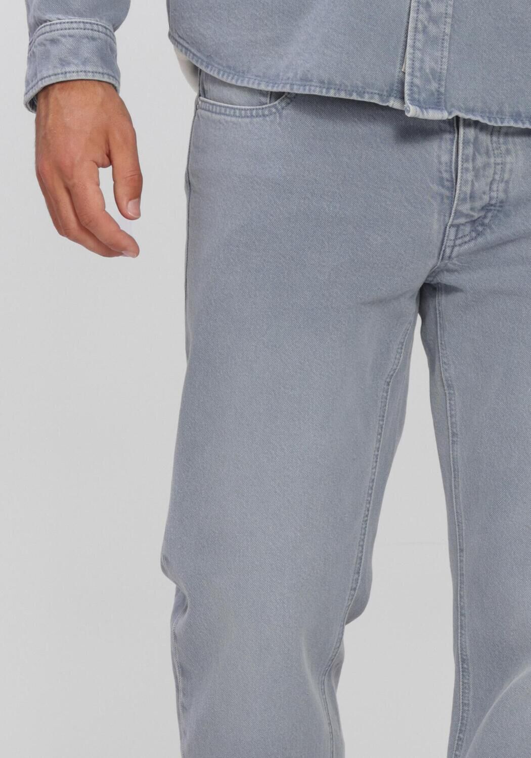 Hellblau BUTCHER OF BLUE Straight leg jeans MODESTO GARMENT DYE DENIM - large