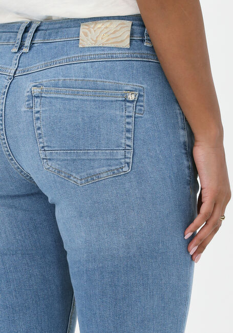 Blaue MOS MOSH Slim fit jeans BRAFDORD FREE SHORTS - large