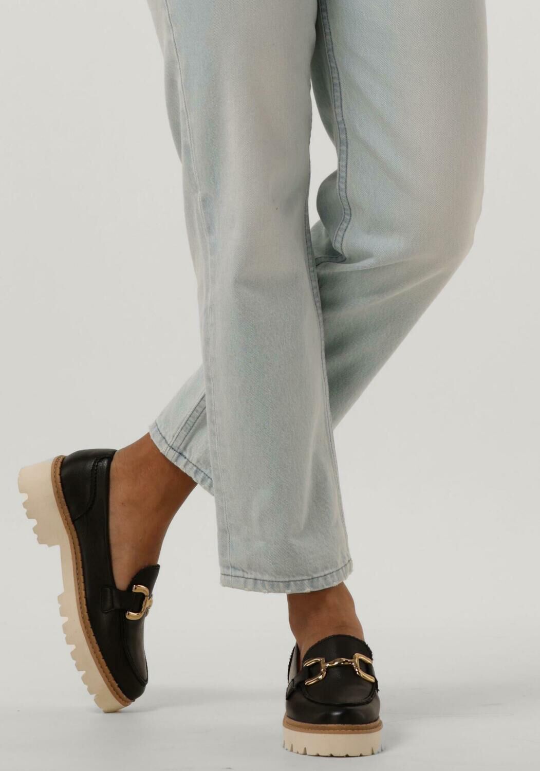 Schwarze OMODA Loafer BEE BOLD - large