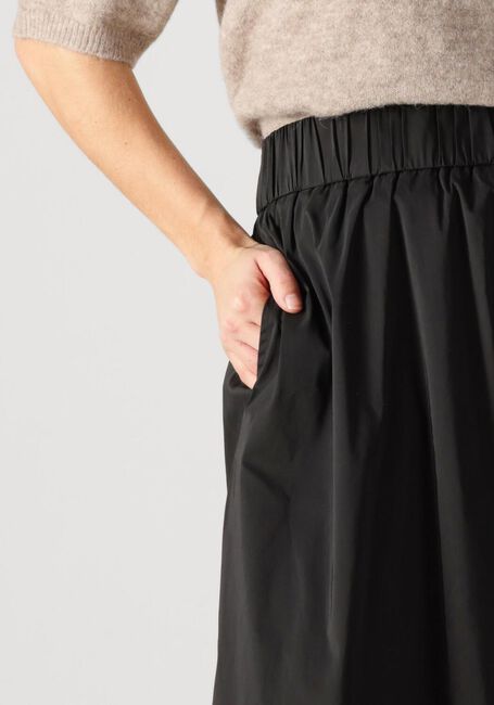 Schwarze NOTRE-V Maxirock NV-FRIGG - large
