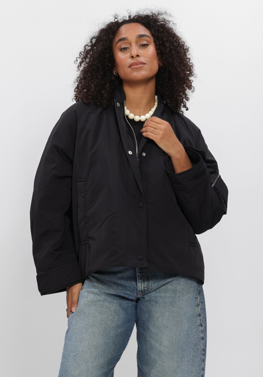 Schwarze WITHBLACK Wattierte Jack WBLGRAPPY BOMBER - large