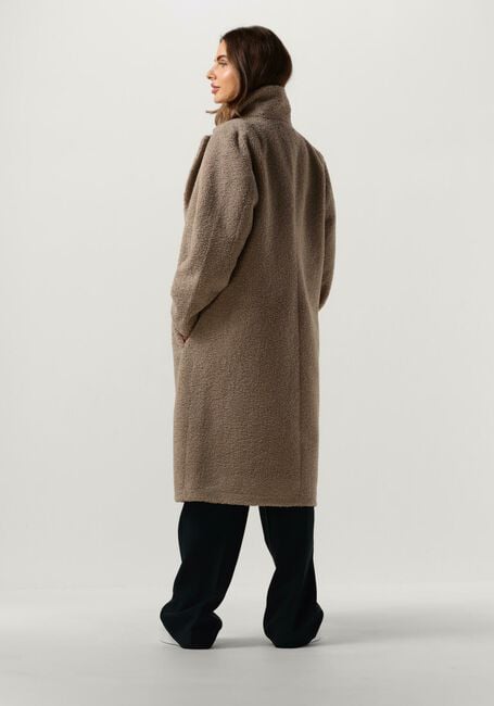 Taupe MINUS Teddy-Jacke SAIDIE VEGAN FUR COAT - large