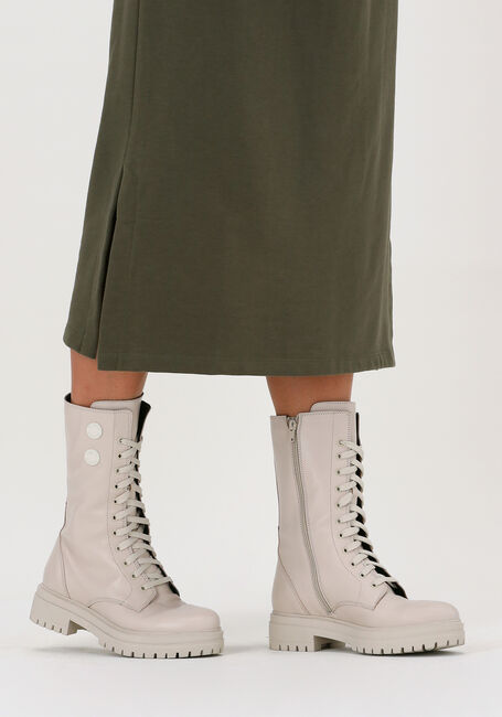 Weiße NIKKIE Schnürboots DAFNE BOOTS - large