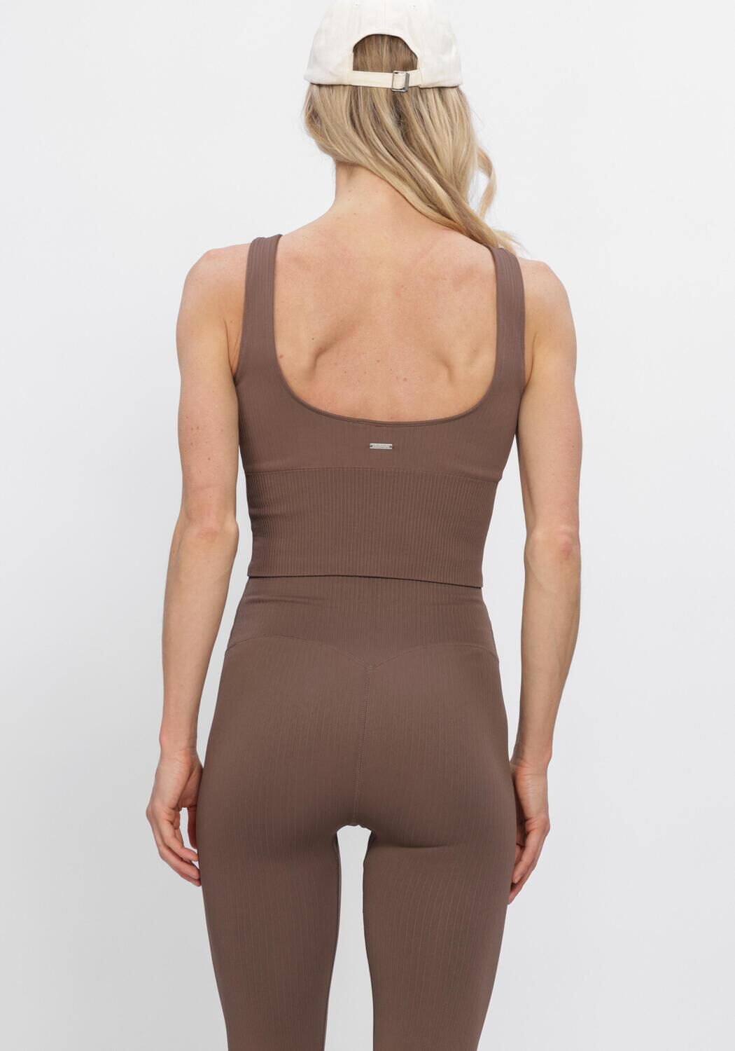 Braune AIM'N Tops & T-shirts RIBBED SEAMLESS SHAPING BRALETTE - large